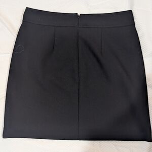 Chic Black Mini Skirt for Women